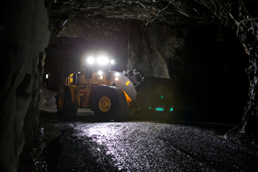 Volvo CE G-Series wheeled loaders are being put to the test in the world’s largest underground mine in Lapland, northern Sweden
VolvoCEG-Series轮装加载器